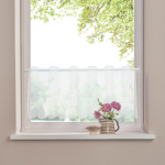 Штора-кафе «Romantik» молоко высота 30см (Ширина 125см)