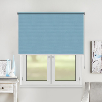 Рулонная штора «Toledo» ø28 фурнитура Хром. Ткань коллекции «Плэин» Небесный (компл. Россия)