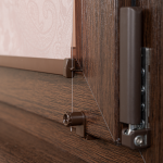 Рулонная штора «Мини» фурнитура Коричневая. Ткань коллекции «Арабеска» Розовый