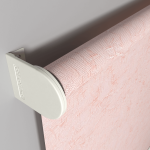 Рулонная штора «Moncada» ø38 фурнитура Белая. Ткань коллекции «Шелк» Персик