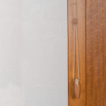 Рулонная штора «Мини» фурнитура Золотой дуб. Ткань коллекции «Родонит» Муссон