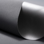 Рулонная штора «UNI 2» фурнитура Белая. Ткань коллекции «Плэин» Silver Blackout Муссон