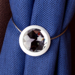 Клипса магнитная «Диамант» ø5 см для легкого и среднего веса штор с тросом 38 см (БГ)