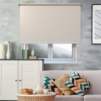 Рулонная штора «Toledo» ø28 фурнитура Сатин. Ткань коллекции «Квадро» Бисквит (компл. Россия)