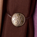 Клипса магнитная «Ривьера» ø6 см для легкого и среднего веса штор с тросом 38 см (А)